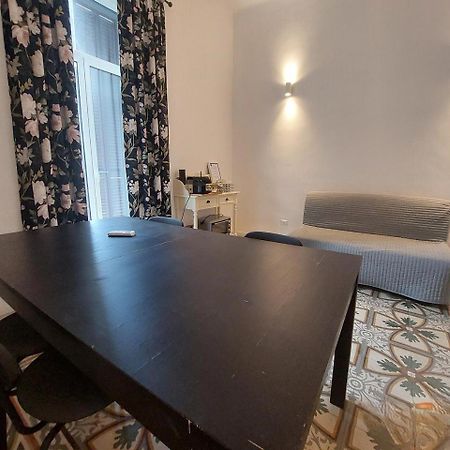 Bari Landlord 242 - Central Station Apartments Kültér fotó