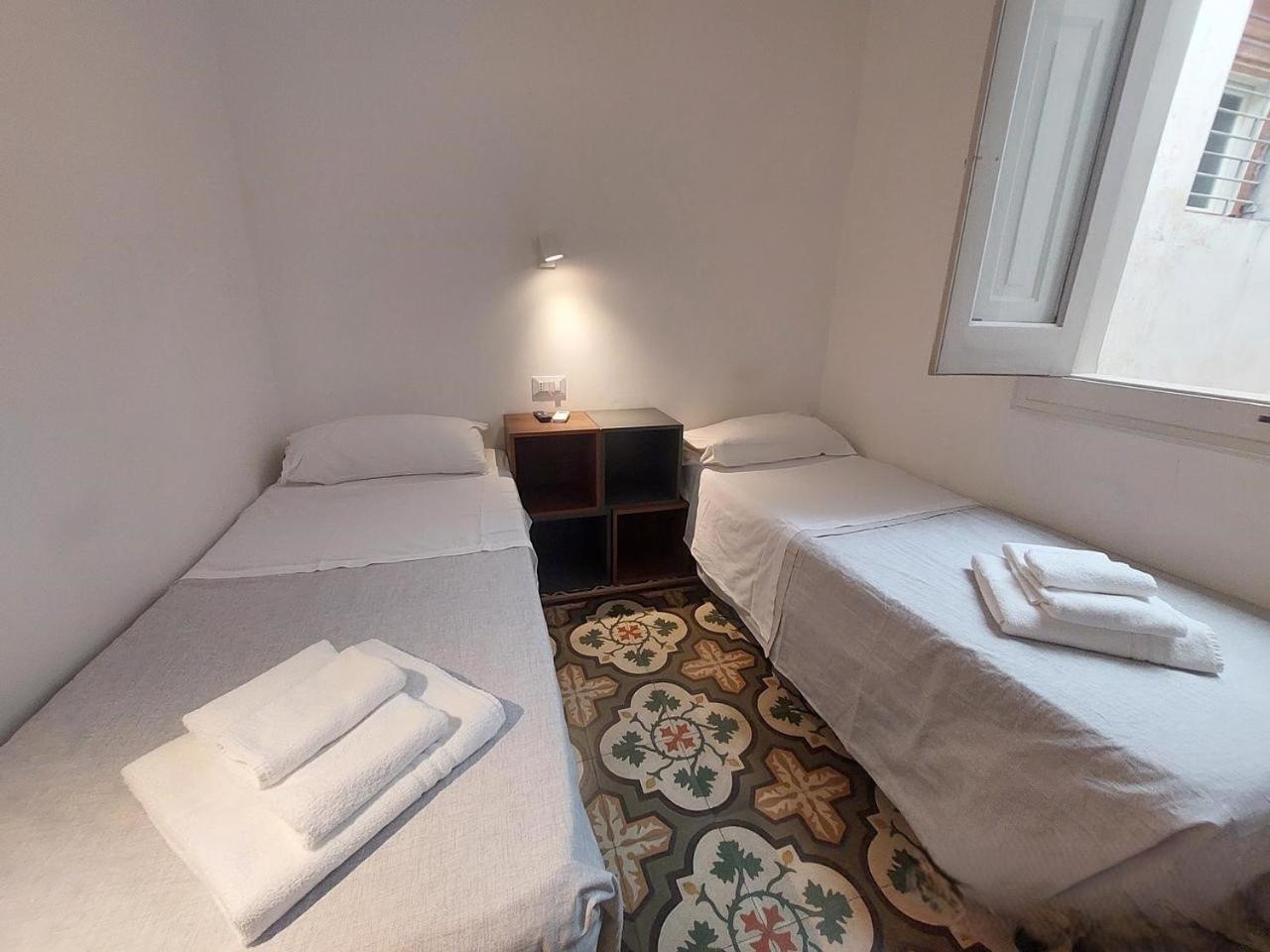 Bari Landlord 242 - Central Station Apartments Kültér fotó